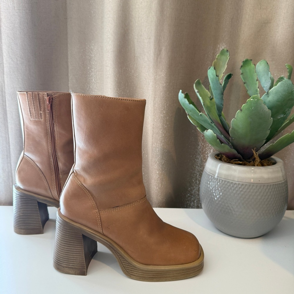 Steve Madden Tan Leather Square Toe Platform Block Heel Mid Calf Boots Size 7.5M